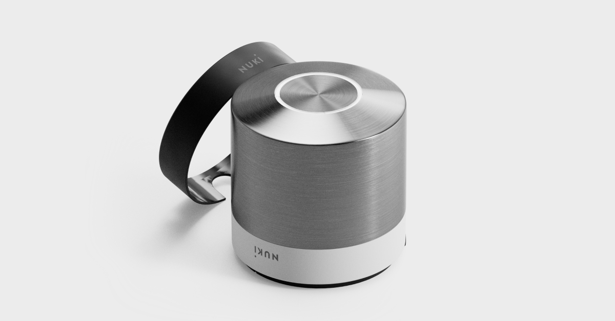 The compact design of the Smart Lock Ultra with the interchangeable ring in white and black.
